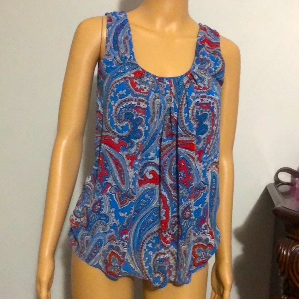 New York & company never worm